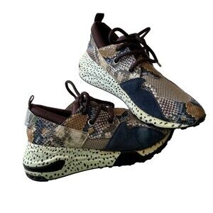 Steve Madden Women's Cliff Sneaker Snake & Leopard Sz 10 Athletic Casual NWOT